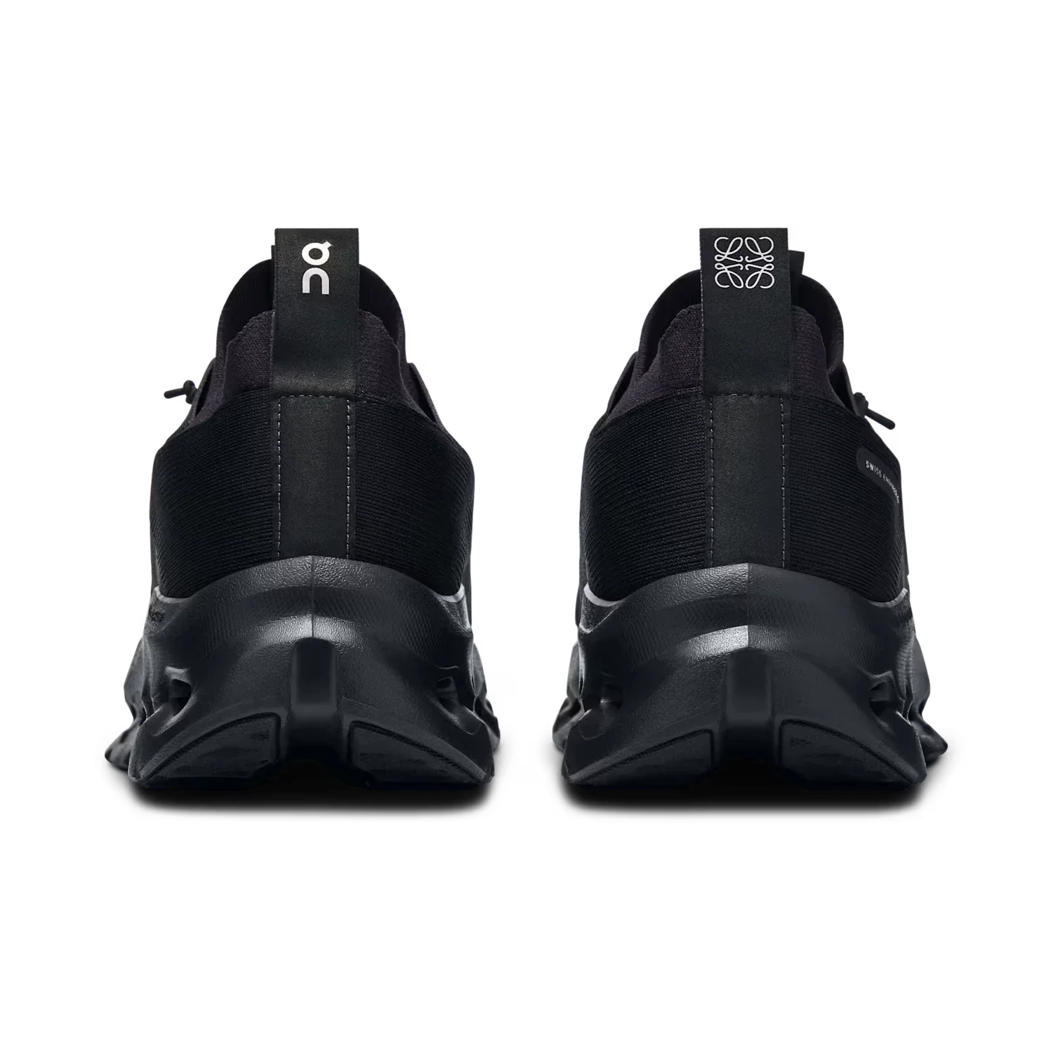 On Running Cloudtilt x Loewe All Black
